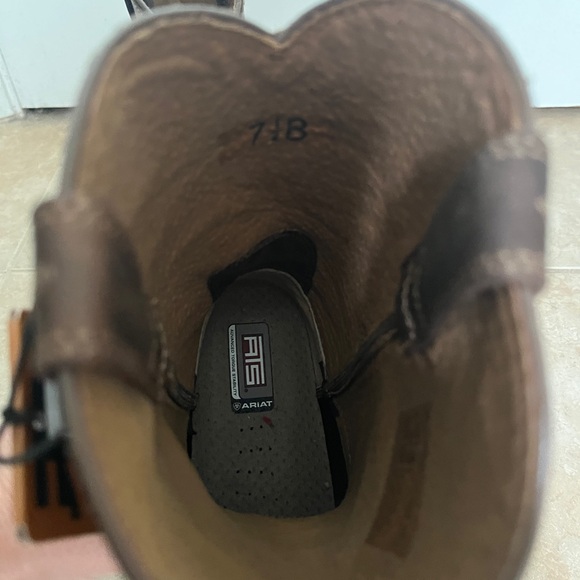 Ariat Women's Heritage Roper Western Boot size 7.5 New With Tags - Picture 6 of 7